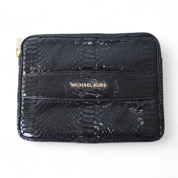 Michael Kors Patent Leather Croc Print Tablet Mini Clutch Black / Gold - Picture 1 of 7